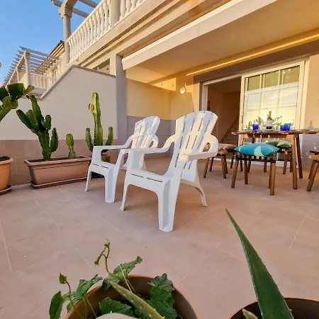 Casa vacanze Medano4you Allwaves *